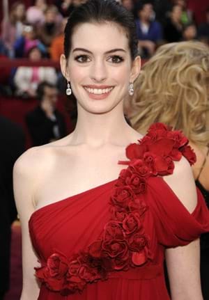 Anne Hathaway - 2008 Oscars