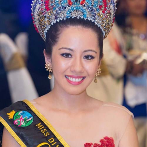 2014 Miss Diversity Culture Australia wearing Andrea Agosta's designer earrings
