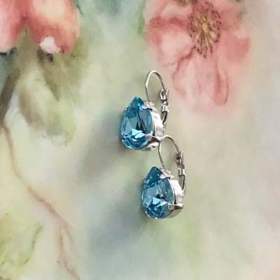 Crystal pearshape earrings perfect for any occasion