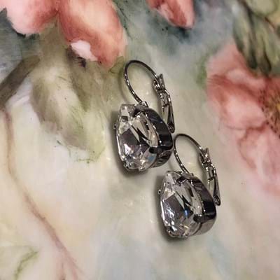 Crystal pearshape earrings perfect for any occasion